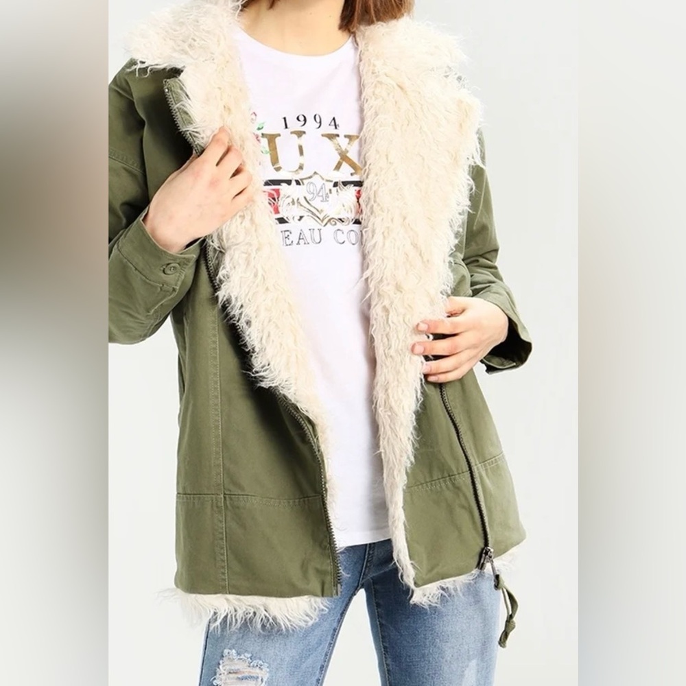 NWT Topshop Faux Fur Lined Parka Jacket - Size‎ 8